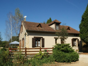 Elegant Cottage with Swimming Pool in Prats du P rigord